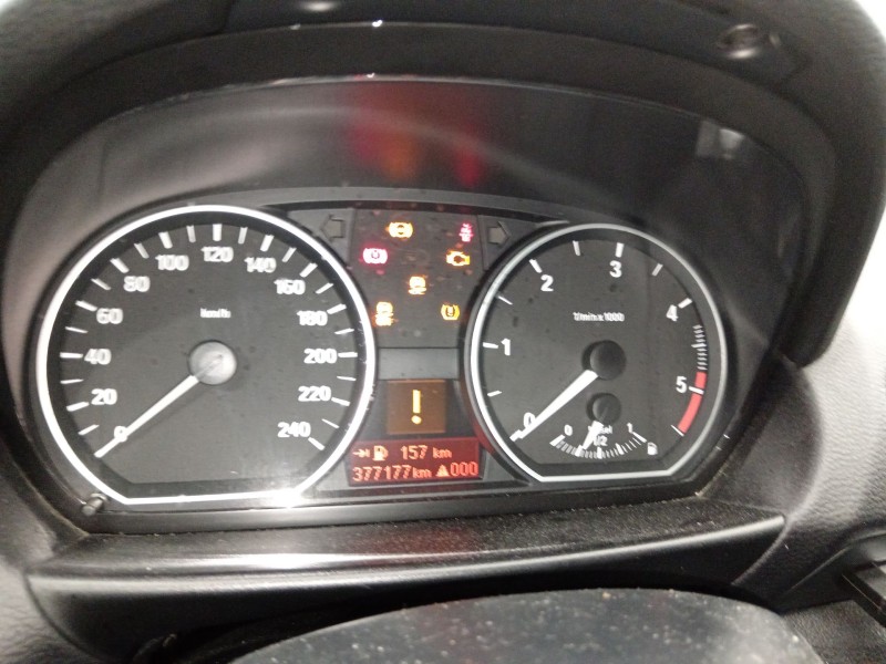 Recambio de cuadro instrumentos para bmw 1 (e81) 116 d referencia OEM IAM 924233201 2154606 150467677