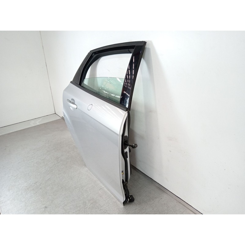 Recambio de puerta trasera derecha para ford focus lim. (cb8) 1.6 tdci cat referencia OEM IAM 2172759  