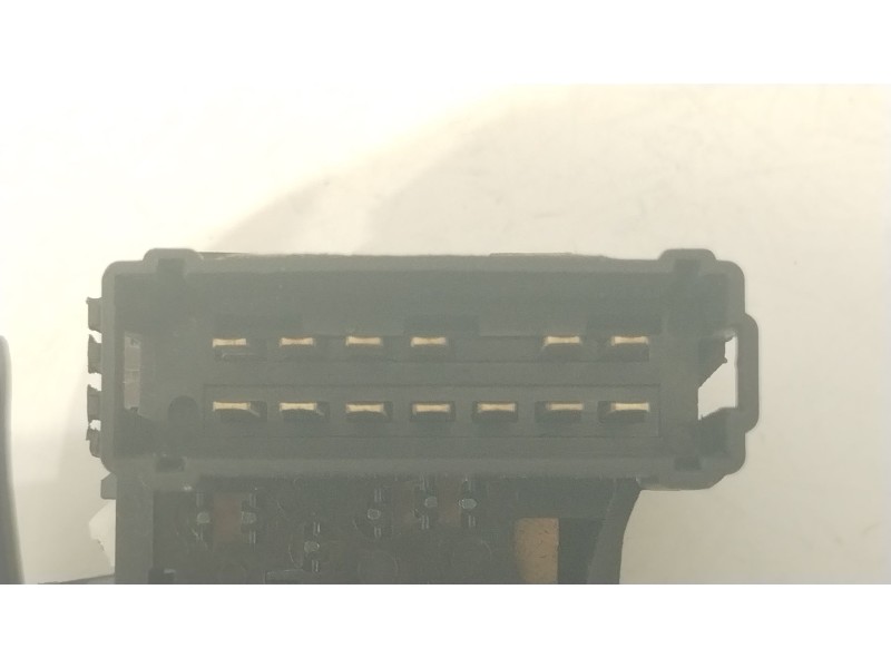 Recambio de mando limpia para dacia sandero (bs_) 1.5 dci referencia OEM IAM 8200792587  