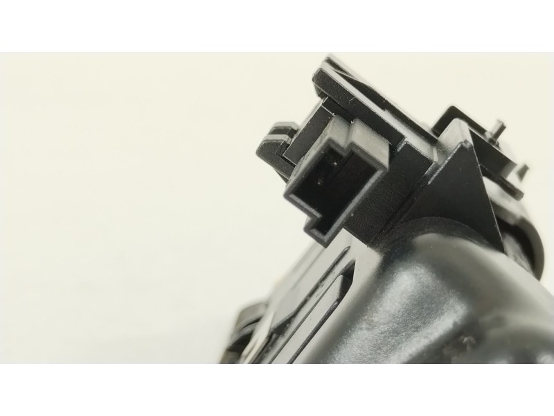 Recambio de maneta exterior porton para bmw 5 touring (e61) 520 d referencia OEM IAM 51247118158  