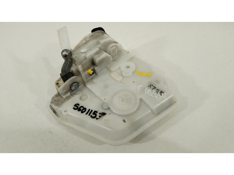 Recambio de cerradura puerta delantera derecha para mazda 3 lim. () center-line referencia OEM IAM BHS258310A  
