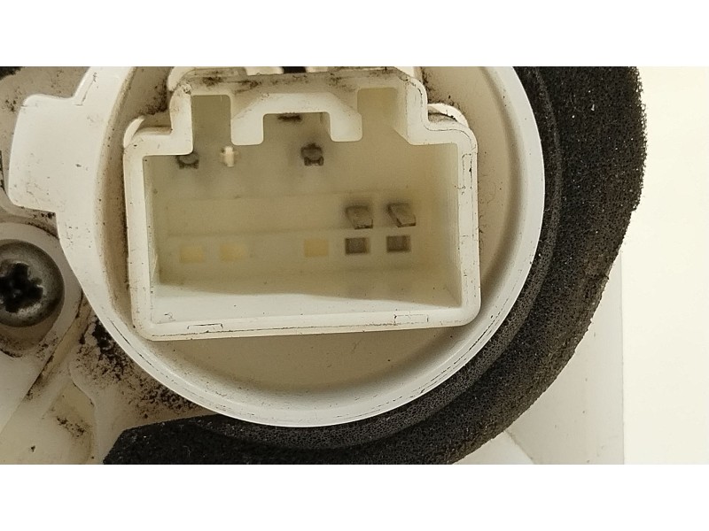 Recambio de cerradura puerta delantera derecha para mazda 3 lim. () center-line referencia OEM IAM BHS258310A  