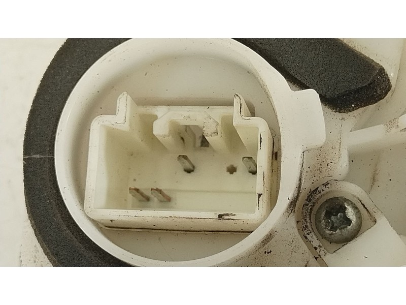 Recambio de cerradura puerta trasera izquierda para mazda 3 lim. () center-line referencia OEM IAM BHN973310A  