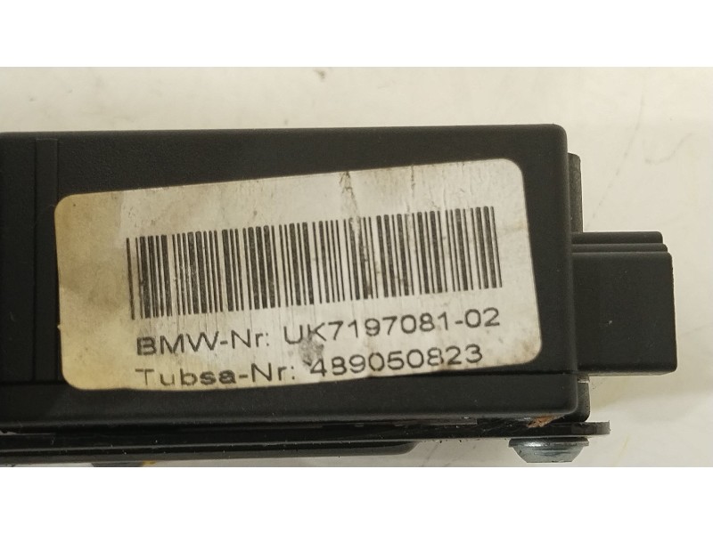 Recambio de cerradura maletero / porton para bmw 5 touring (e61) 520 d referencia OEM IAM 7197081 489050823 