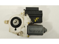 Recambio de motor elevalunas delantero derecho para seat ibiza iii (6l1) 1.9 sdi referencia OEM IAM 6Q2959801A  