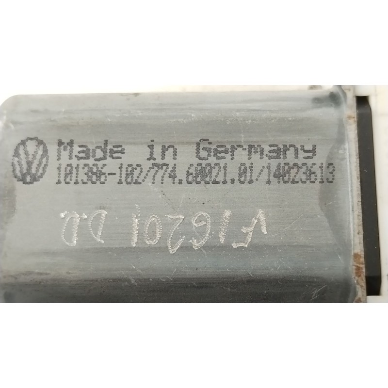 Recambio de motor elevalunas delantero derecho para seat ibiza iii (6l1) 1.9 sdi referencia OEM IAM 6Q2959801A  