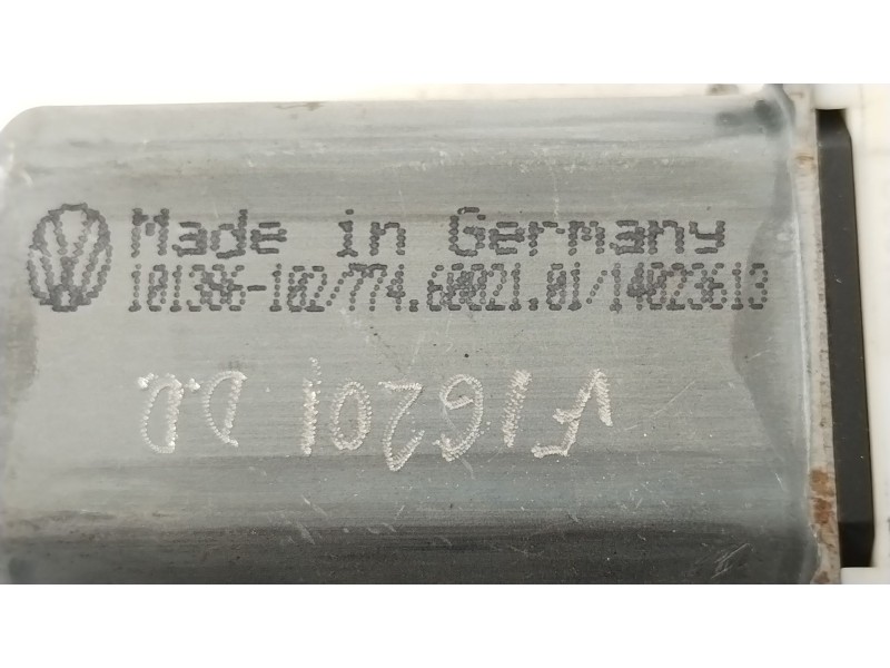 Recambio de motor elevalunas delantero derecho para seat ibiza iii (6l1) 1.9 sdi referencia OEM IAM 6Q2959801A  