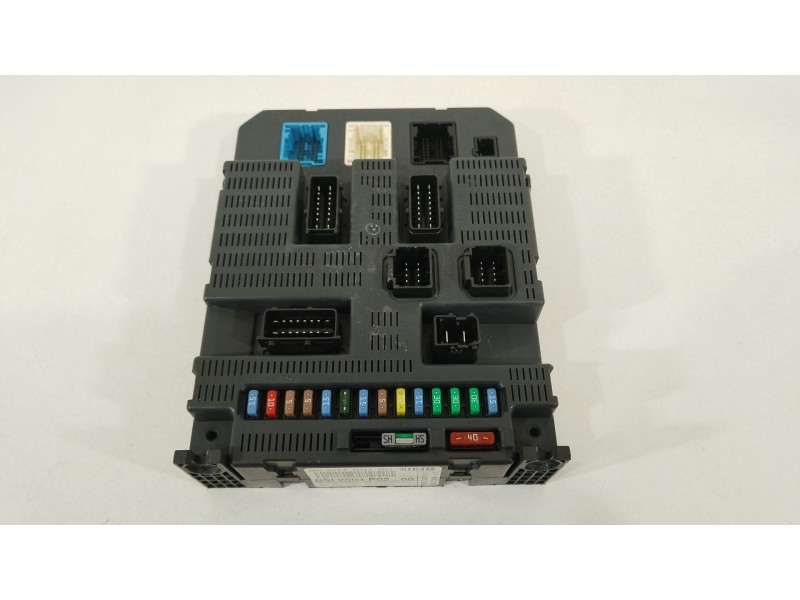 Recambio de caja reles / fusibles para peugeot 308 i (4a_, 4c_) 1.6 16v referencia OEM IAM 9663798180 BSI2004P0200 