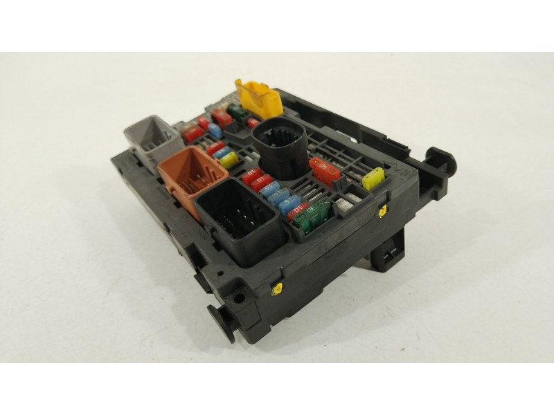 Recambio de centralita motor uce para seat leon (1p1) 1.9 tdi referencia OEM IAM 03G906021LK 0281013279 