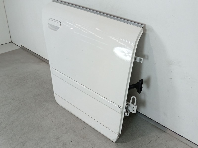 Recambio de puerta trasera derecha para seat exeo st (3r5) 2.0 tdi referencia OEM IAM 3R0833052  