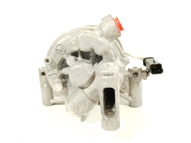 Recambio de compresor aire acondicionado para peugeot 108 1.0 vti 72 referencia OEM IAM 88310YV010 88310YV010D B000776180