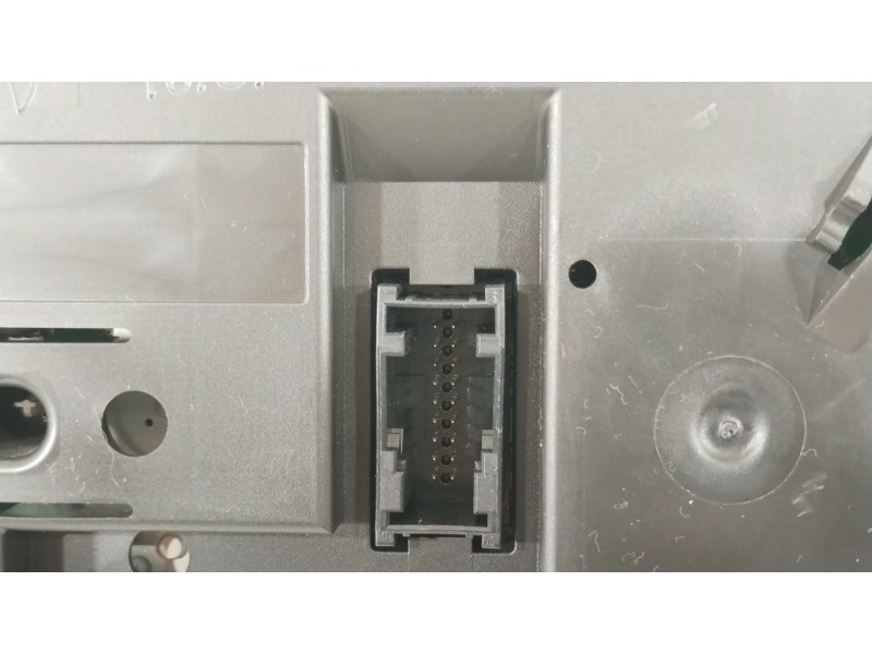 Recambio de cuadro instrumentos para bmw 1 (e81) 116 d referencia OEM IAM 924233201 2154606 150467677