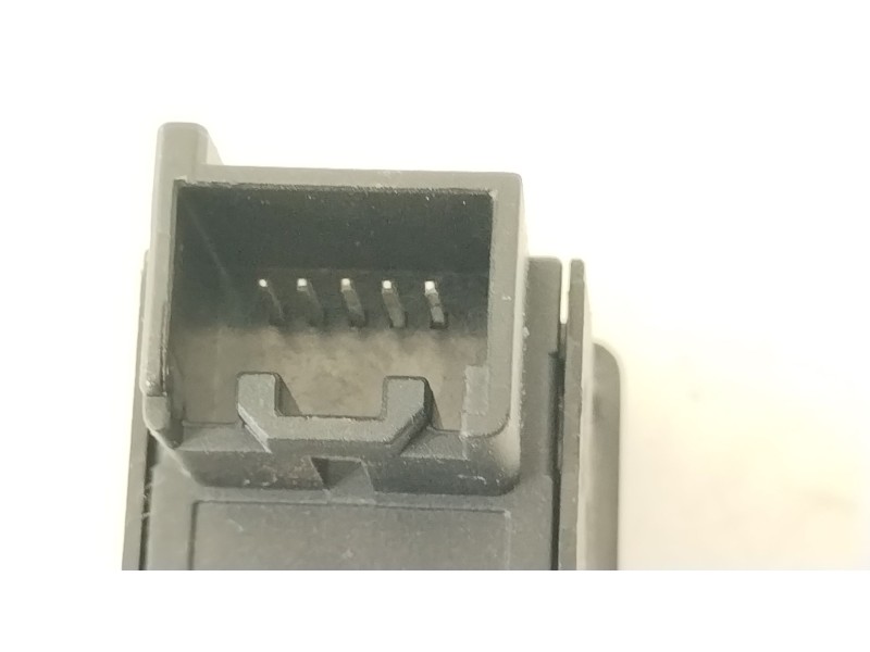 Recambio de interruptor para mazda 6 lim. (gh) 2.5 170cv luxury (4-ptas.) referencia OEM IAM GS1E66420  