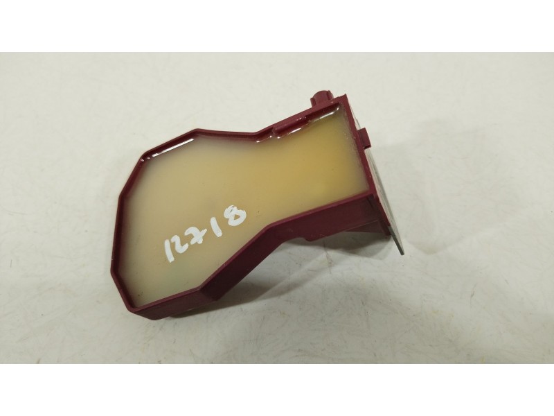 Recambio de antena para cupra formentor formentor cupra 150 ehyb referencia OEM IAM 4M0035507  