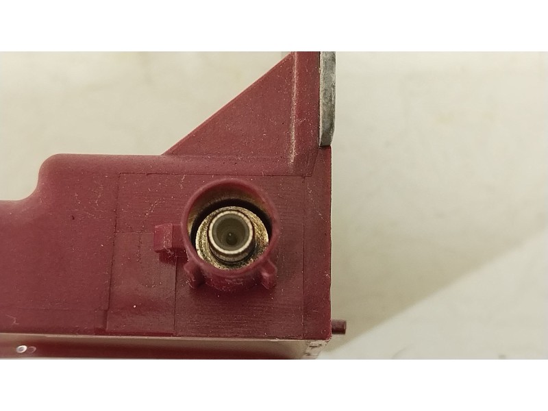 Recambio de antena para cupra formentor formentor cupra 150 ehyb referencia OEM IAM 4M0035507  