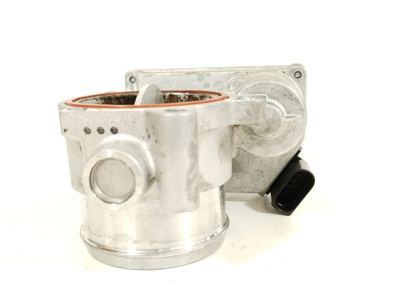 Recambio de caja mariposa para kia carens iii monospace (un) 2.0 crdi 115 referencia OEM IAM 3510027410  