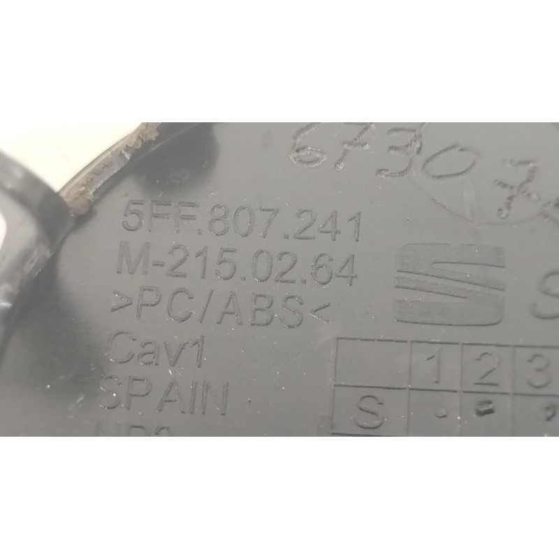 Recambio de tapa paragolpes para cupra formentor formentor cupra 150 ehyb referencia OEM IAM 5FF807241  