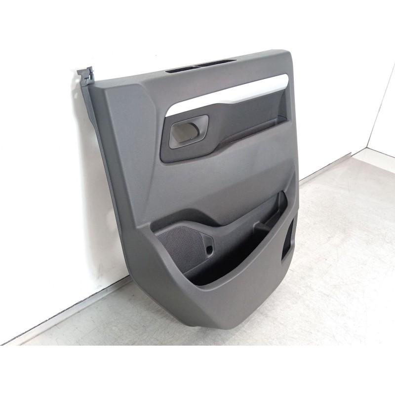 Recambio de guarnecido puerta delantera derecha para peugeot traveller autobús (v_) 2.0 bluehdi 145 referencia OEM IAM 98082243Z