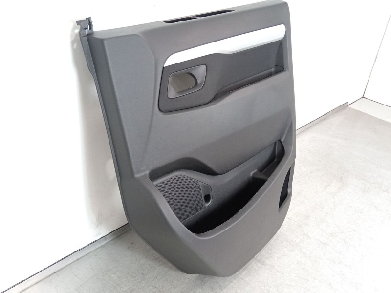 Recambio de guarnecido puerta delantera derecha para peugeot traveller autobús (v_) 2.0 bluehdi 145 referencia OEM IAM 98082243Z