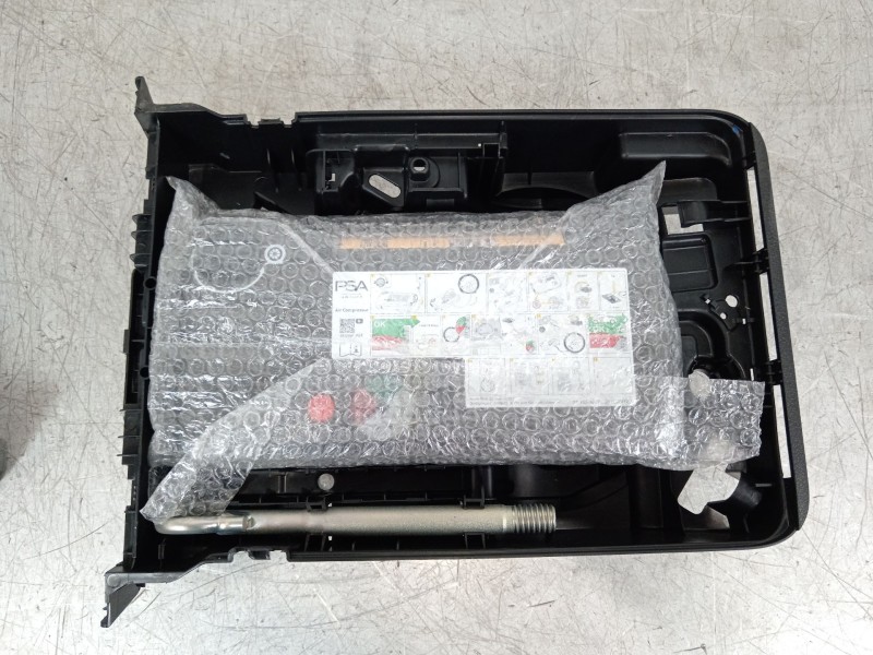 Recambio de kit repara pinchazos para peugeot traveller autobús (v_) 2.0 bluehdi 145 referencia OEM IAM 9811866680  