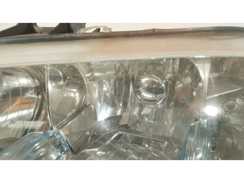 Recambio de faro izquierdo para fiat stilo (192_) 1.6 16v (192_xb1a) referencia OEM IAM 517127120  