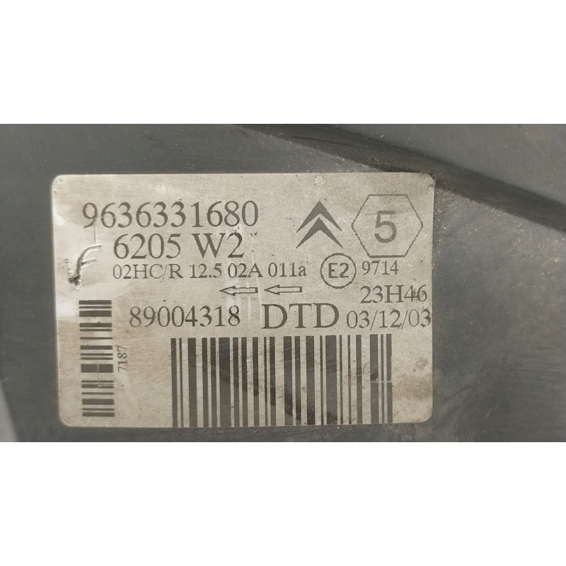 Recambio de faro derecho para citroën saxo (s0, s1) 1.5 d referencia OEM IAM 6205W2 963631680 89004318