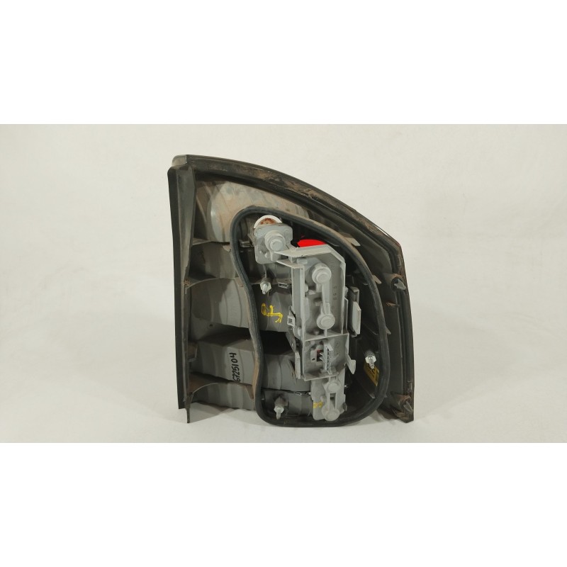 Recambio de piloto trasero izquierdo para opel vectra c gts (z02) 1.9 cdti (f68) referencia OEM IAM 13157646  