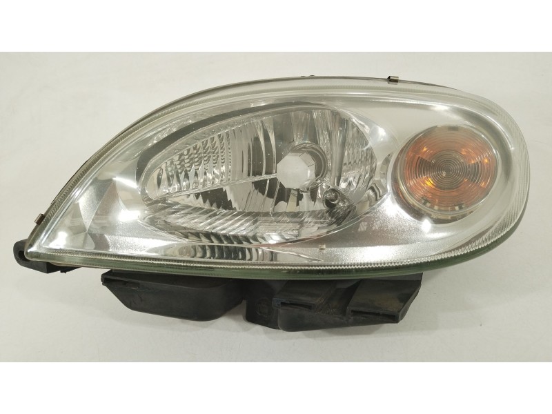 Recambio de faro izquierdo para citroën saxo (s0, s1) 1.5 d referencia OEM IAM 6204W2 963631780 89003434