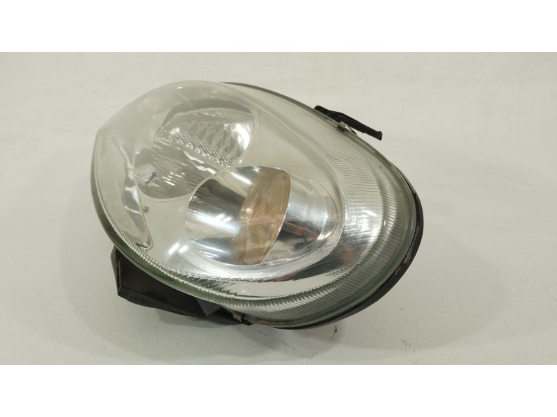 Recambio de faro izquierdo para citroën saxo (s0, s1) 1.5 d referencia OEM IAM 6204W2 963631780 89003434