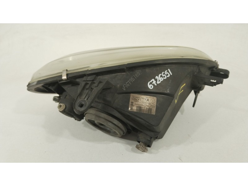 Recambio de faro izquierdo para citroën saxo (s0, s1) 1.5 d referencia OEM IAM 6204W2 963631780 89003434