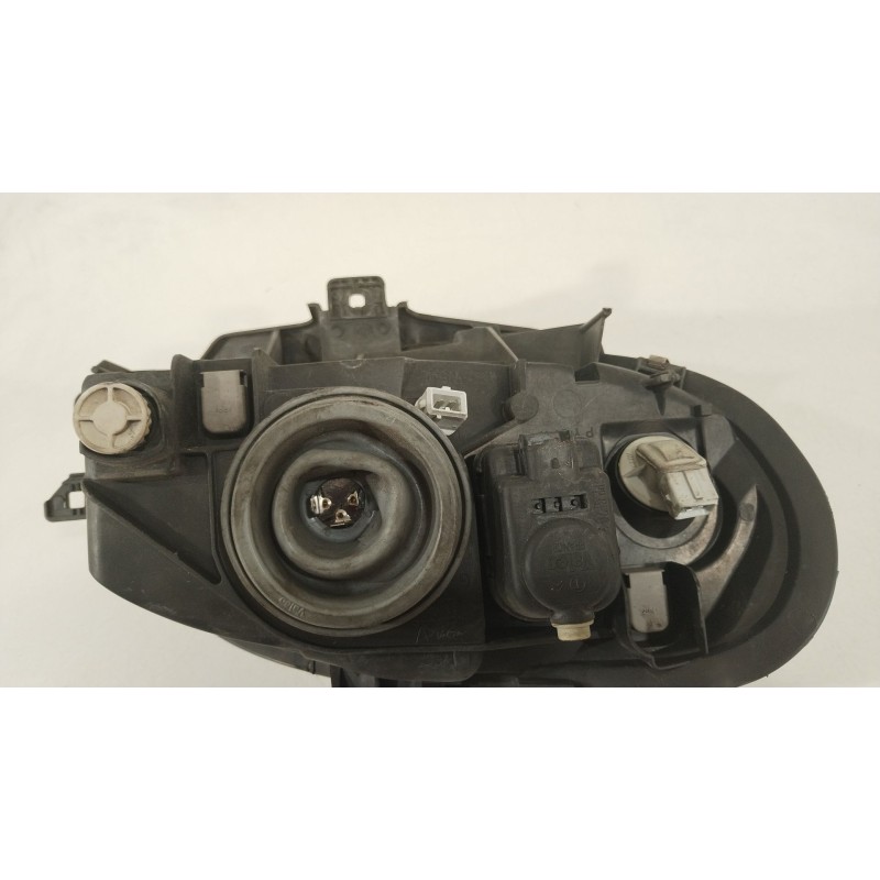 Recambio de faro izquierdo para citroën saxo (s0, s1) 1.5 d referencia OEM IAM 6204W2 963631780 89003434