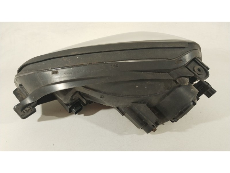 Recambio de faro derecho para hyundai tucson (jm) 2.0 crdi referencia OEM IAM 921042E020 083211131R 082211134R