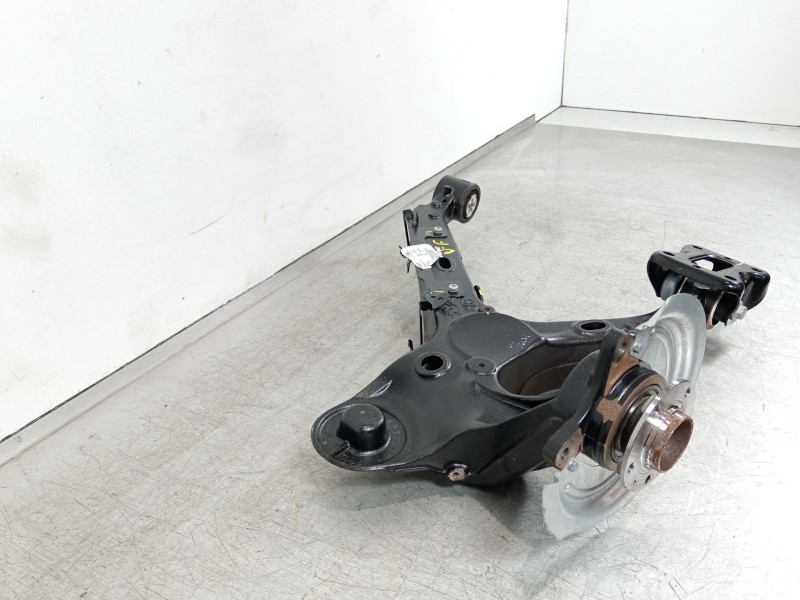 Recambio de mangueta trasera derecha para peugeot traveller autobús (v_) 2.0 bluehdi 145 referencia OEM IAM 9807504980  