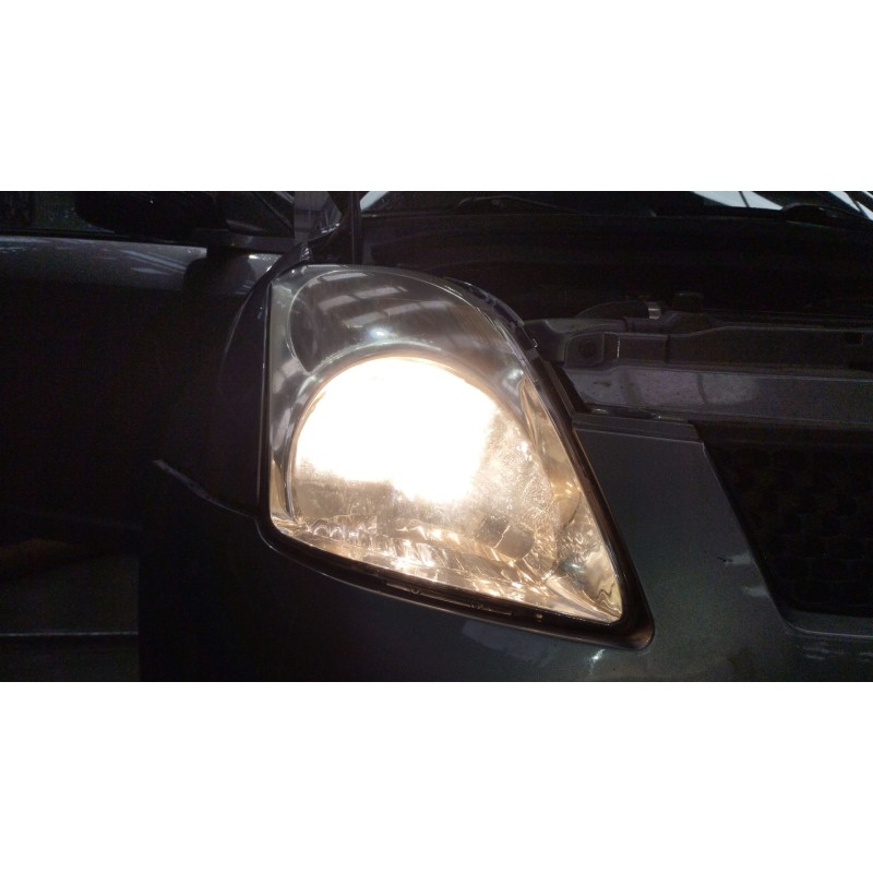 Recambio de faro derecho para suzuki swift iii (mz, ez) 1.3 ddis (rs 413d) referencia OEM IAM 3512062J11000  
