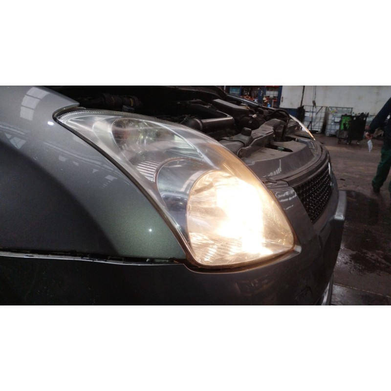 Recambio de faro derecho para suzuki swift iii (mz, ez) 1.3 ddis (rs 413d) referencia OEM IAM 3512062J11000  