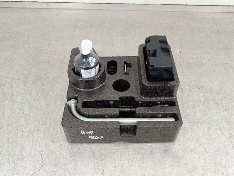 Recambio de kit repara pinchazos para seat arona (kj7, kjp) 1.0 tgi referencia OEM IAM 8E0012619D 5N0012615H 