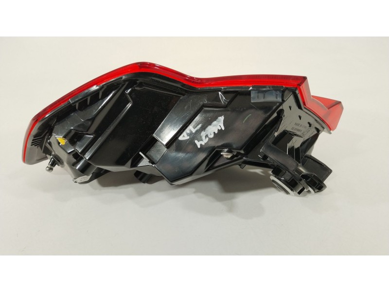 Recambio de piloto trasero derecho para audi a1 sportback (gba) 30 tfsi referencia OEM IAM 82A945092C  