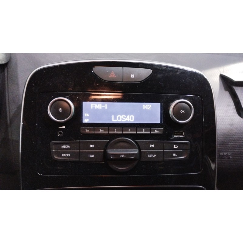 Recambio de sistema audio / radio cd para renault clio iv (bh_) 1.5 dci 75 referencia OEM IAM 281153307R  