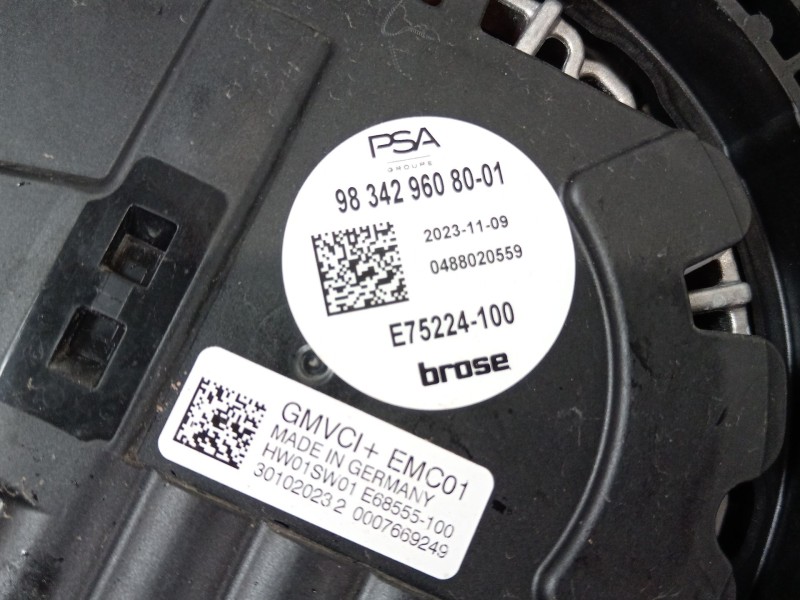 Recambio de electroventilador para peugeot traveller autobús (v_) 2.0 bluehdi 145 referencia OEM IAM 9834296080  