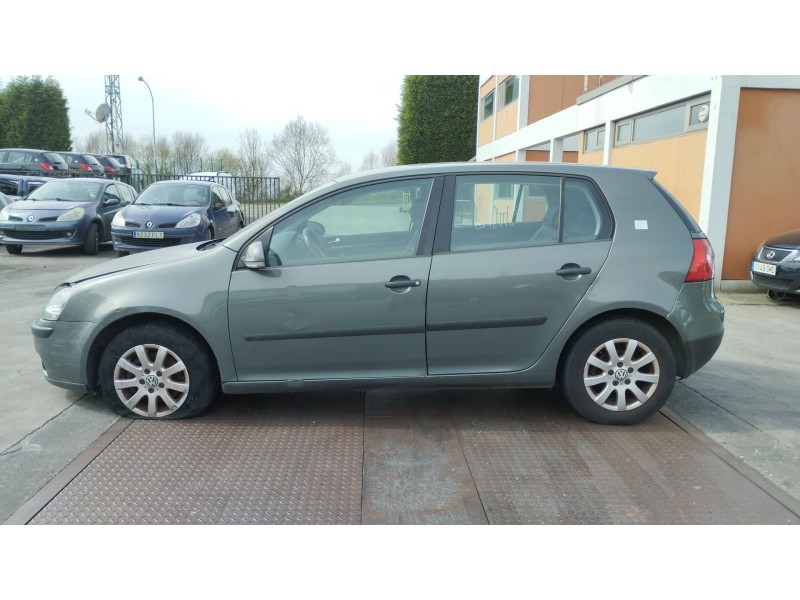 volkswagen golf v (1k1) del año 2004