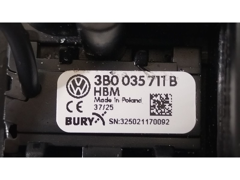 Recambio de luz interior para seat arona (kj7, kjp) 1.0 tgi referencia OEM IAM 2GA947105S 2GA947105SEKW 