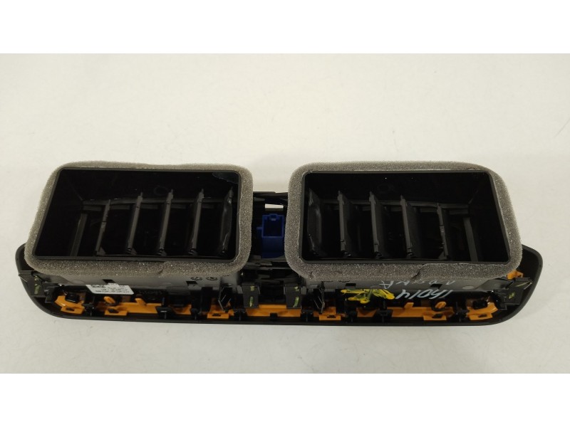 Recambio de rejilla aireadora para seat arona (kj7, kjp) 1.0 tgi referencia OEM IAM 6F0820951 6F0820951E 