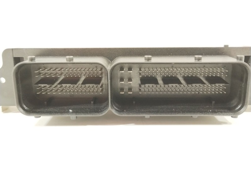 Recambio de centralita motor uce para seat arona (kj7, kjp) 1.0 tgi referencia OEM IAM 05C907309F 0261S107K0 