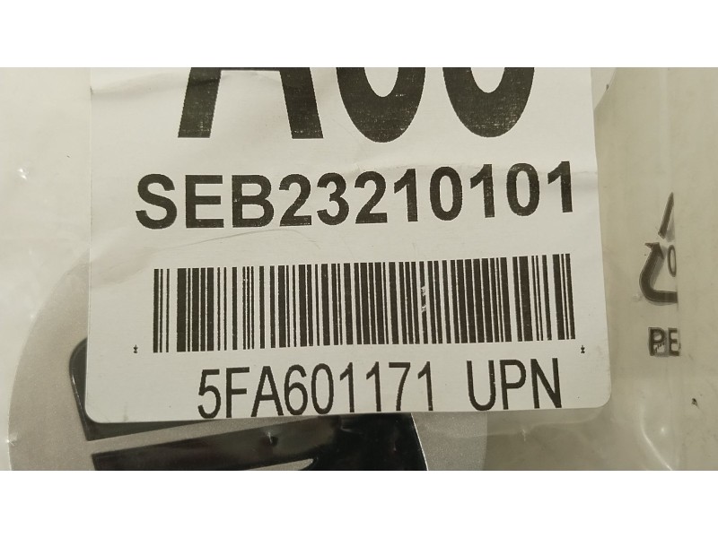 Recambio de embellecedor para seat arona (kj7, kjp) 1.0 tgi referencia OEM IAM 5FA601171UPN  