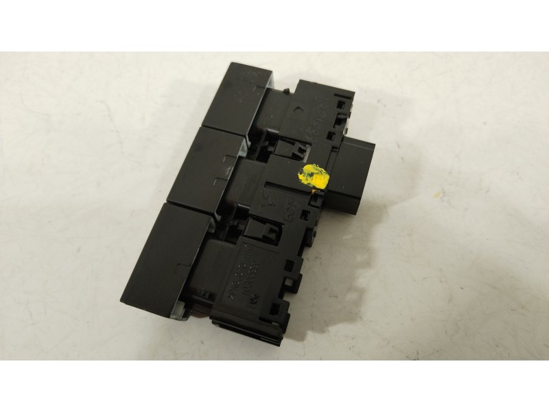Recambio de mando multifuncion para seat arona (kj7, kjp) 1.0 tgi referencia OEM IAM 6F0927137E  