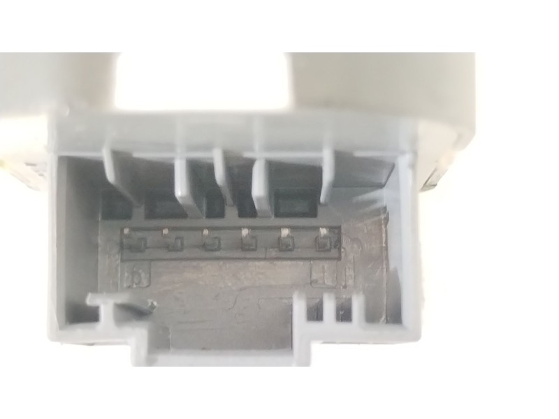 Recambio de mando retrovisor para seat arona (kj7, kjp) 1.0 tgi referencia OEM IAM 6F0959565  