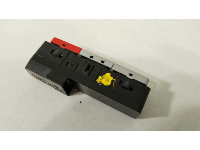 Recambio de interruptor para seat arona (kj7, kjp) 1.0 tgi referencia OEM IAM 575035624  