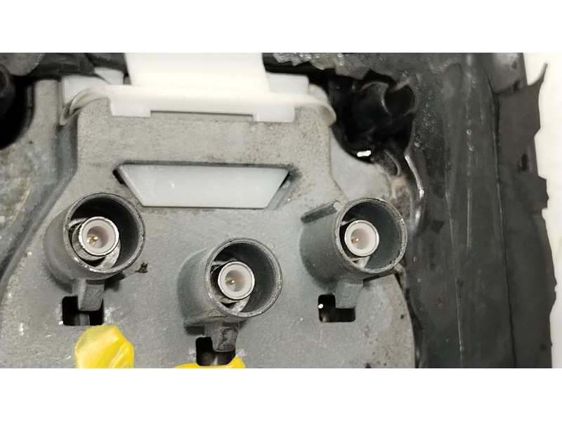 Recambio de antena para bmw 5 touring (e61) 520 d referencia OEM IAM 65206957345  