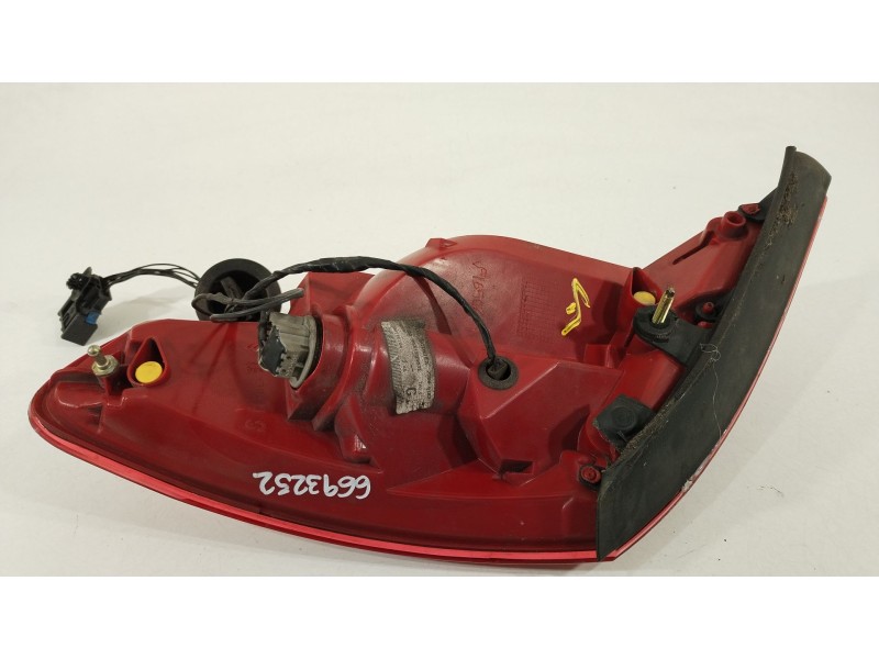 Recambio de piloto trasero izquierdo para peugeot 307 cc (3b) 2.0 16v referencia OEM IAM 964129983E 6350S3 6350X4