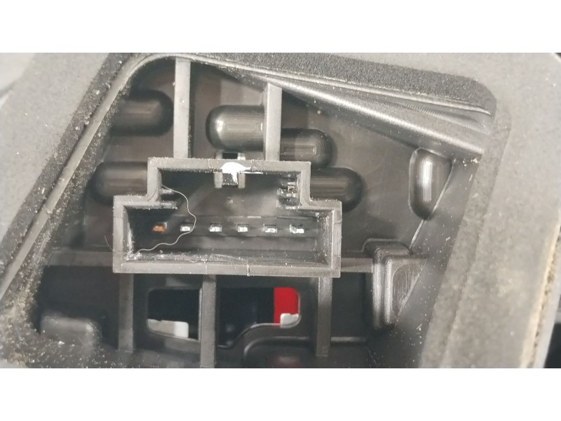 Recambio de piloto trasero izquierdo para skoda fabia combi active referencia OEM IAM 6V6945095 62422001 6V9945257